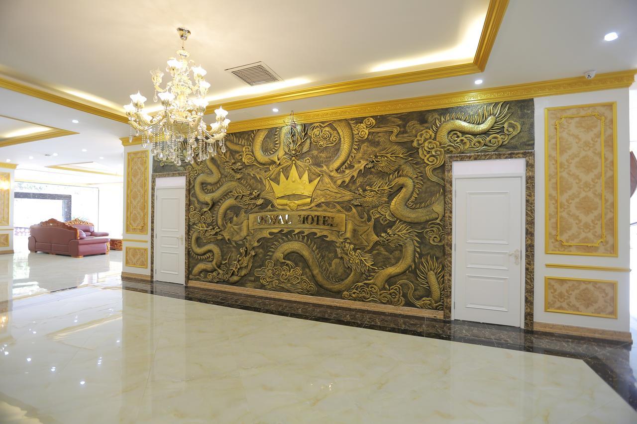 Lao Cai Royal Hotel Bagian luar foto